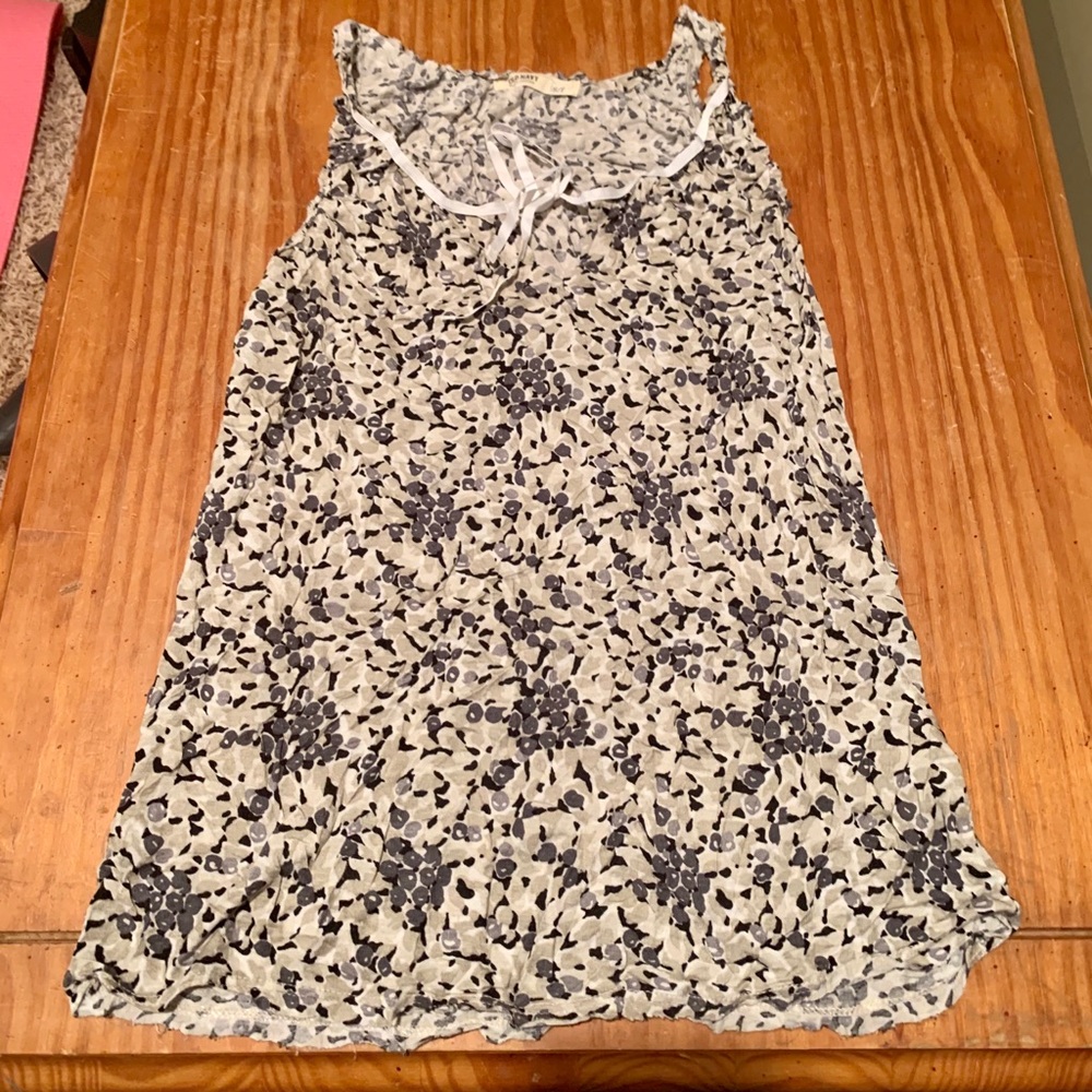 Old navy top